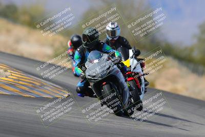 media/Dec-17-2022-SoCal Trackdays (Sat) [[224abd9271]]/Turn 7 Set 2 (1140am)/